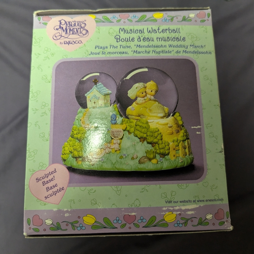 Precious Moments wedding music box